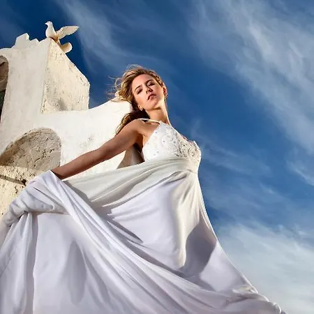 Thermes Luxury And (adults Only) Hotel Megalochori (Santorini)