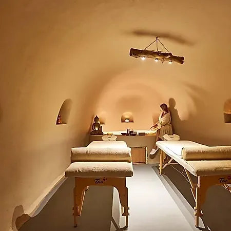 Thermes Luxury By Mr And Mrs White (adults Only) 3* Megalokori