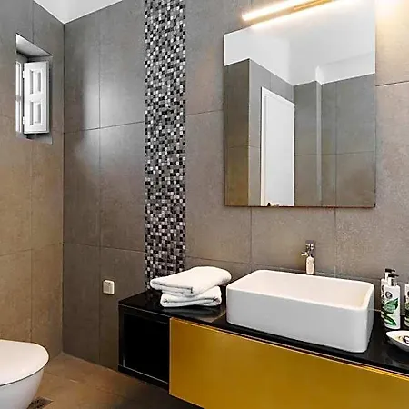 Thermes Luxury By Mr And Mrs White (adults Only)