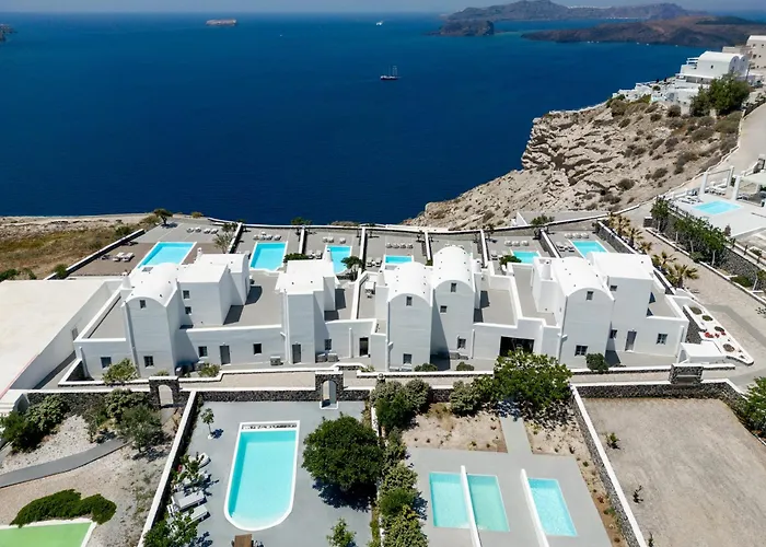 Отель Thermes Luxury And (adults Only)