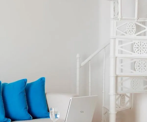 Отель Thermes Luxury And (adults Only) 4*