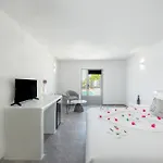 Thermes Luxury By Mr And Mrs White (adults Only) 4* 梅加洛克里